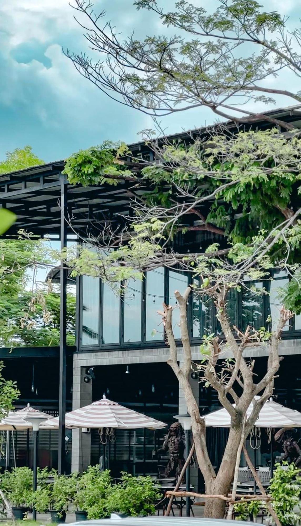 Macchiato Resort Savannakhet Opposite Thai Embassy Eksteriør billede